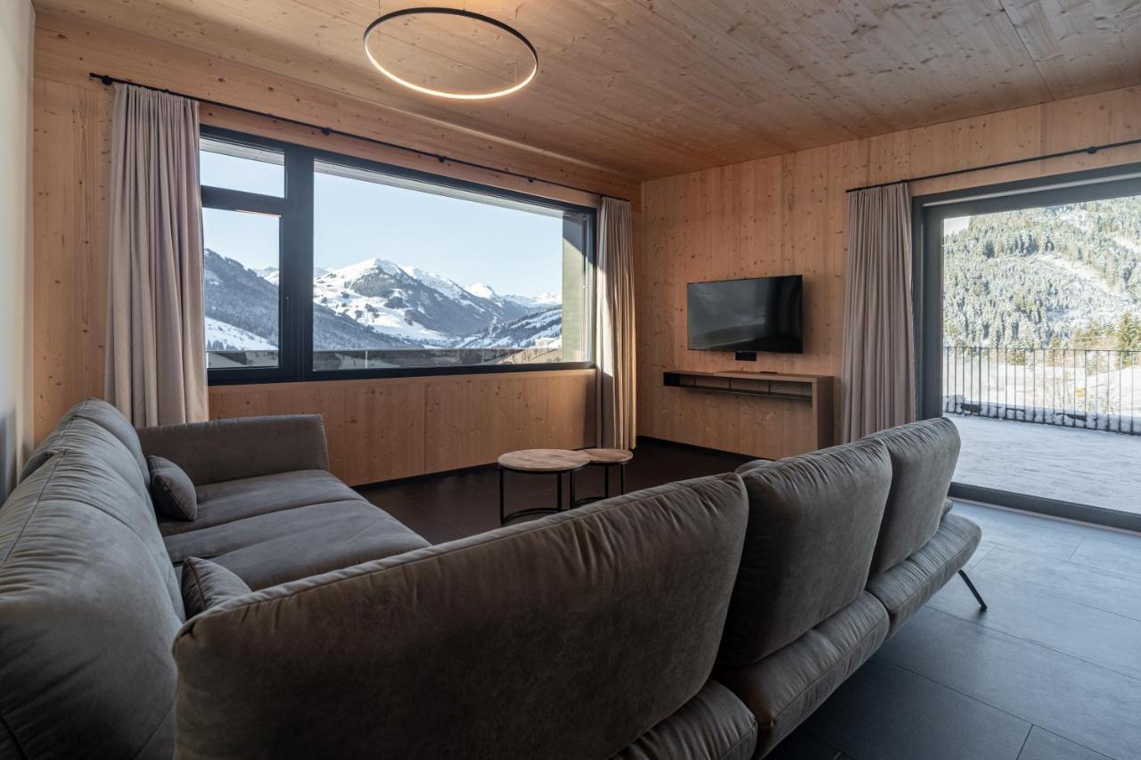 Apartments Landhaus Saalbach Екстер'єр фото